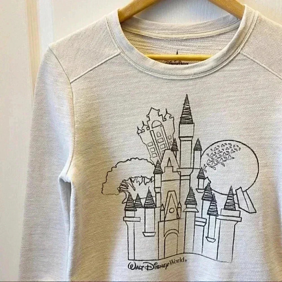 Walt Disney World Disney Parks Magic Kingdom Castle Sweatshirt Ivory Grey XS - Picture 7 of 16